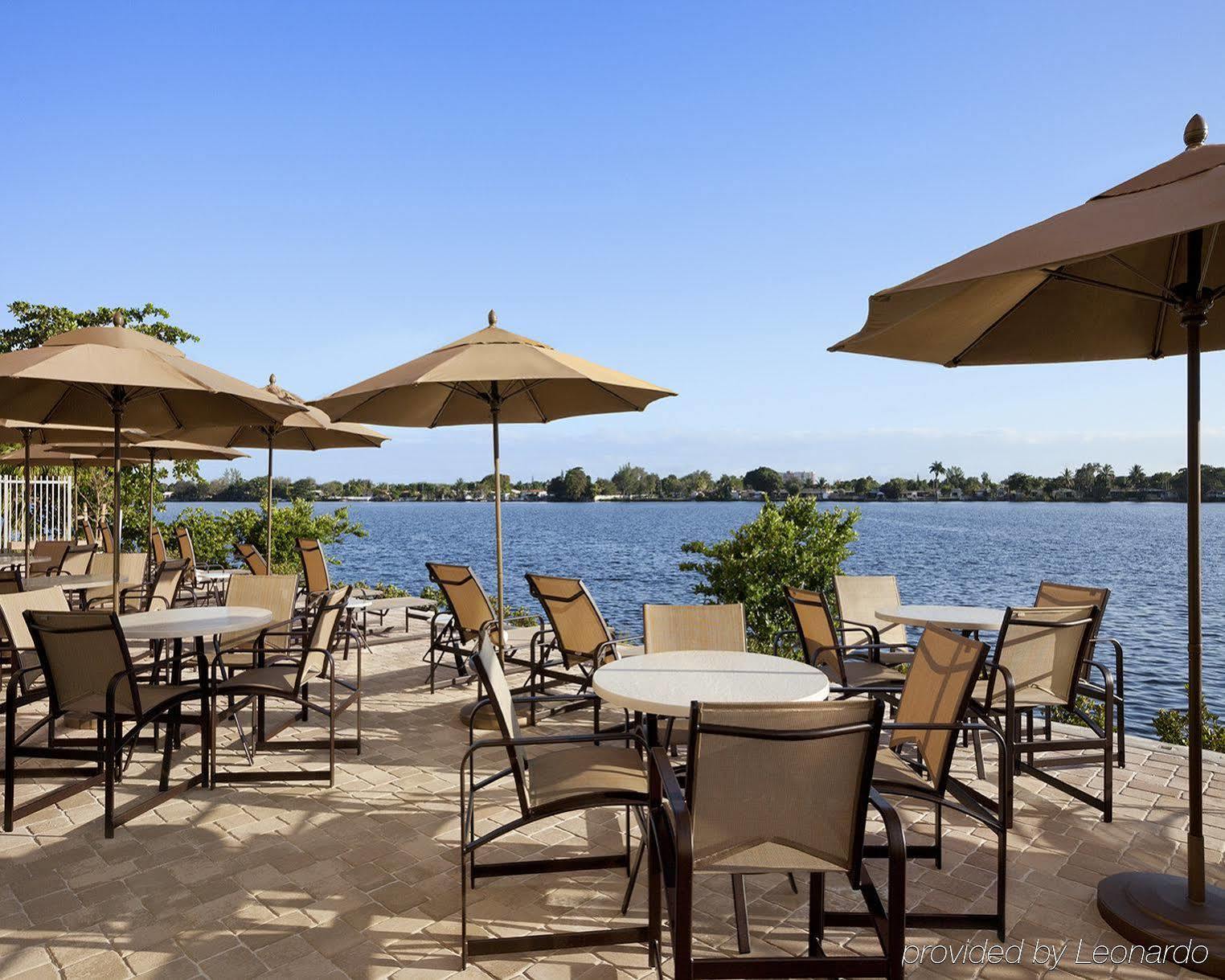 Cambria Hotel Miami Airport - Blue Lagoon Exterior foto